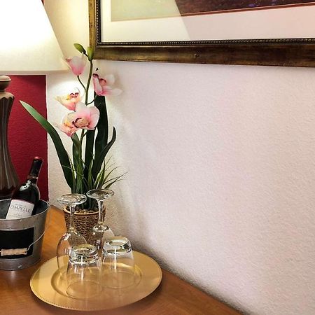 Budget Inn オンタリオ エクステリア 写真